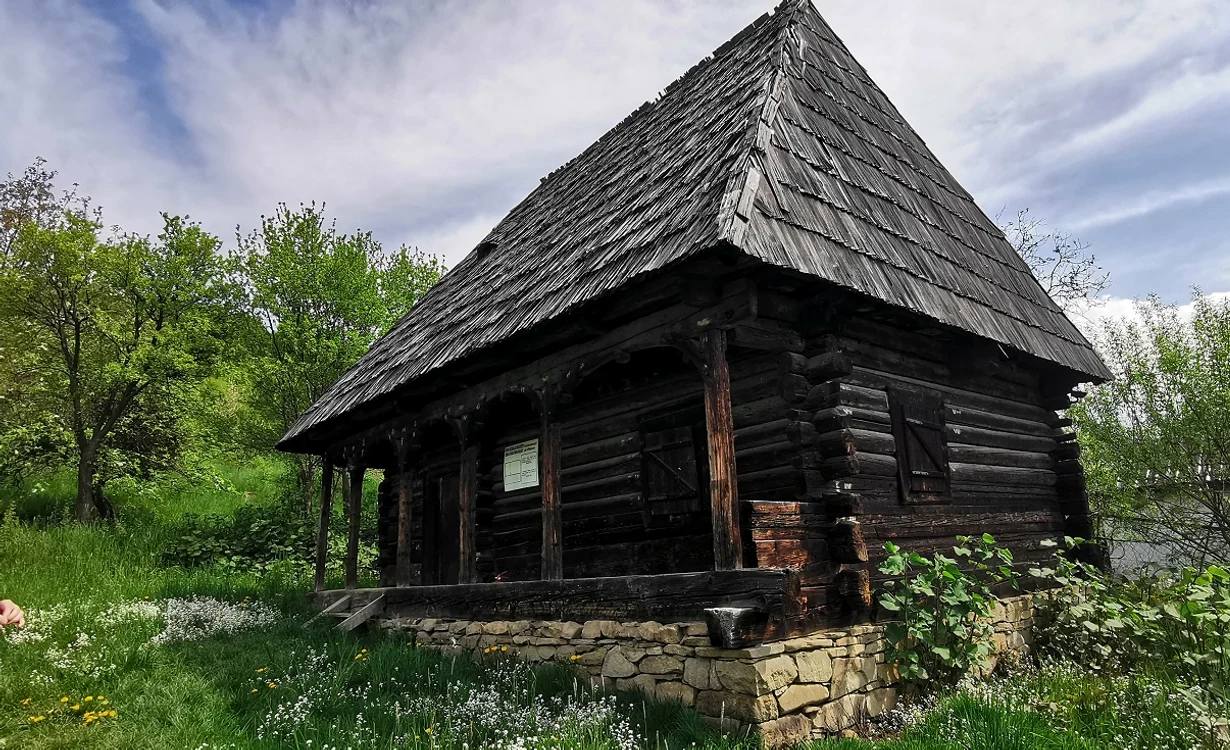 Casa-școală de la Muzeul satului din Baia Mare FOTO Angela Sabău