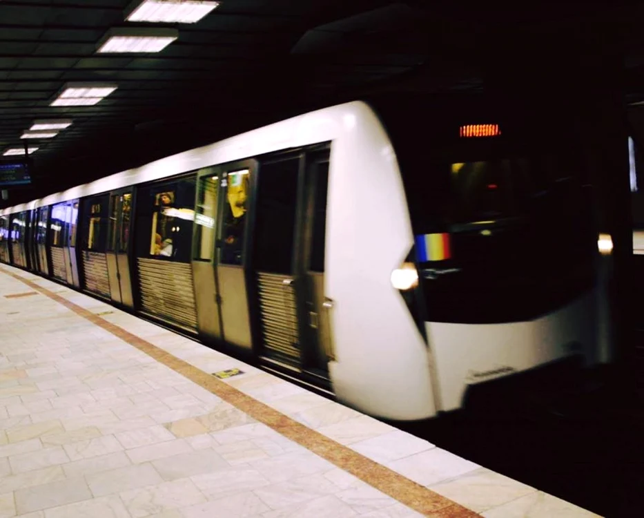 Circulație întreruptă la metrou pe Magistrala 5