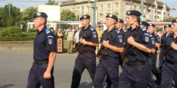 Jandarmeria Română va avea uniforme noi pentru personalul militar