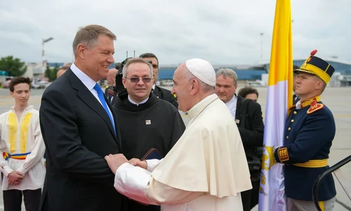 1 klaus iohannis papa francisc carmen iohannis 2 jpg jpeg