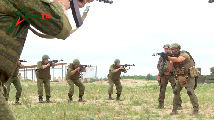 Instructorii Wagner au început antrenamentul trupelor belaruse FOTO via Sky News