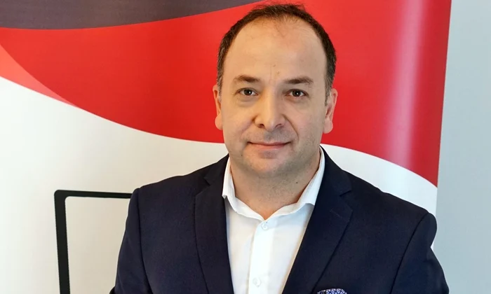 Adrian Negrescu Facebook jpg