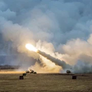 Lansatoare de rachete Himars FOTO Twitter @oleksiireznikov