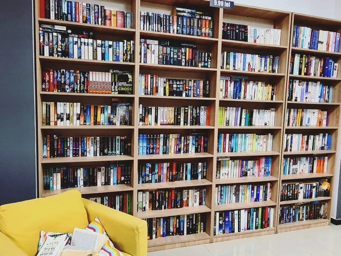 2 carti in engleza jpg jpeg