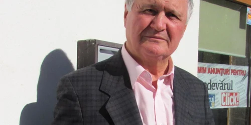 Şerban Codrin i-a fost coleg de bancă mult timp, marelui Păunescu