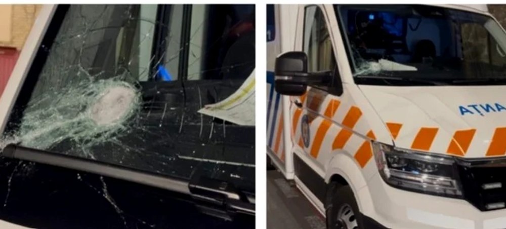Patru inculpați din dosarul ambulanței atacate vor să scape de arest. Cât plătește statul pentru apărarea din oficiu