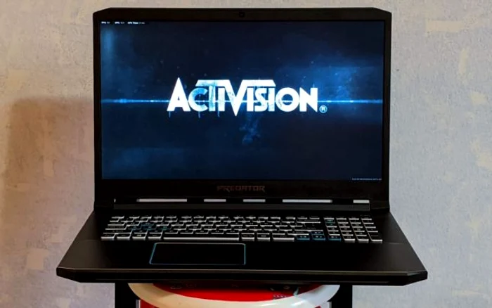 Acer Predator Helios 300. FOTO Adrian Pogîngeanu