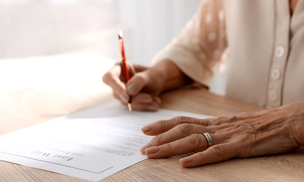 Testament FOTO Shutterstock 