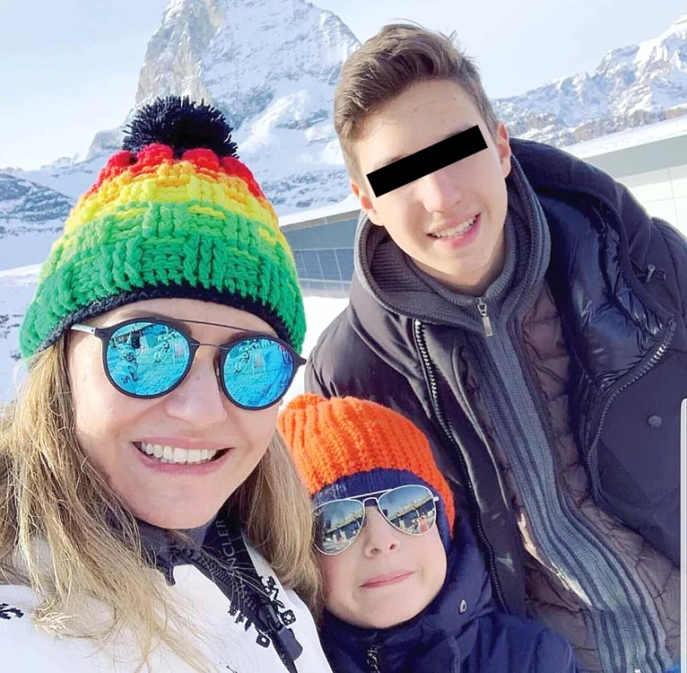 Dana și băieții ei și-au petrecut vacanța de sărbători în Elveția