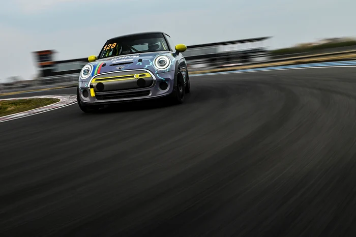 Racing MIMI EVO. FOTO: BMW România