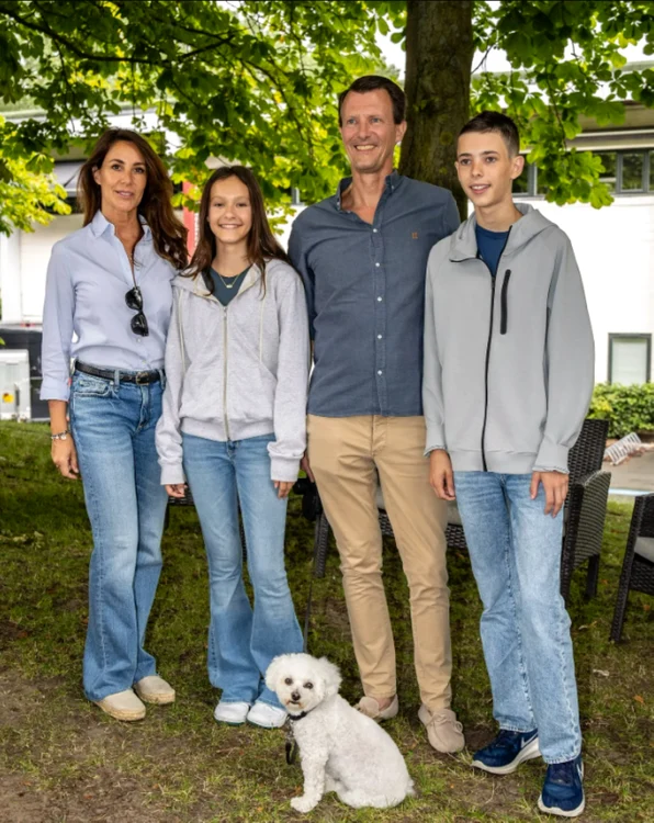 Prințul Joachim Prințesa Marie ai Danemarcei foto Instagram png