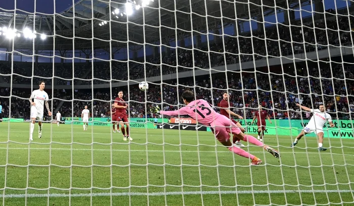 FCSB a debutat cu victorie în preliminariile de Liga Campionilor (FOTO: EPA)