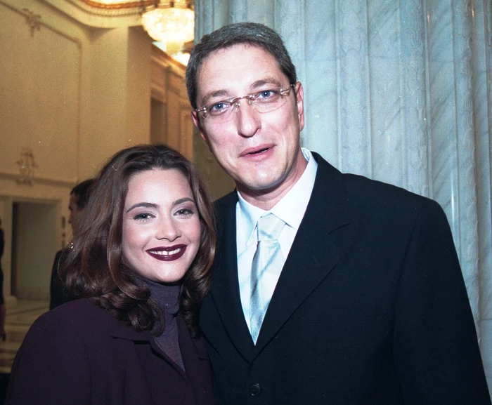 Andreea Berecleanu, alături de fostul ei soț, Andrei Zaharescu, într-una din rarele imagini cu strungăreața la vedere