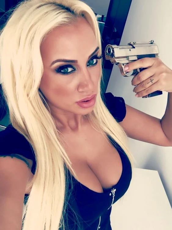 Blonda a povestit despre momentele cumplite prin care a trecut