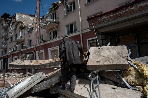 Razboi Rusia Ucraina distrugeri in orasul Cernihiv adapost bombardamente 27-28 mai 2022 FOTO Getty Images