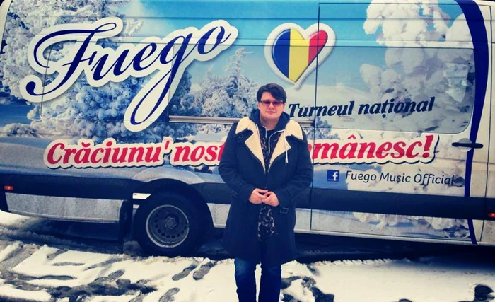 Artistul a început la 7 decembrie un turneu național, cu spectacolul intitulat „Crăciunul nostru-i românesc”