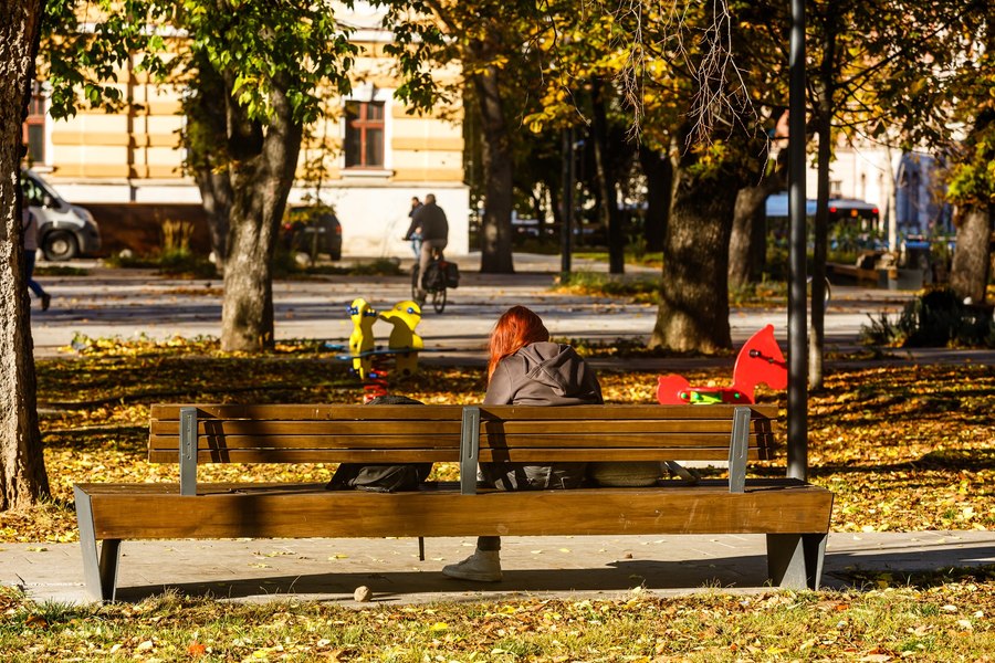 Vremea se încălzește ușor. Unde mai plouă și în ce zone temperaturile ajung la 20 de grade