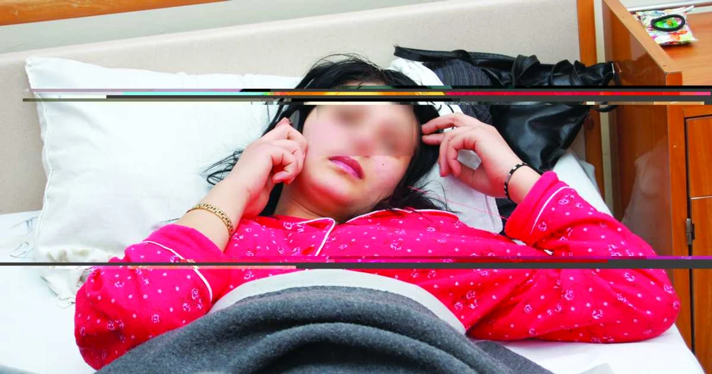 Tânăra a ajuns pe patul de spital Foto: Liviu Ghinea