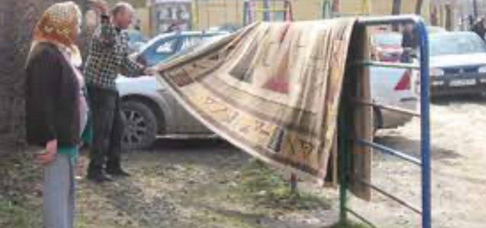 Curățenia de Paște, un obicei pe cale de dispariție. „E imposibil să mai respectăm ce făceau mamele noastre”
