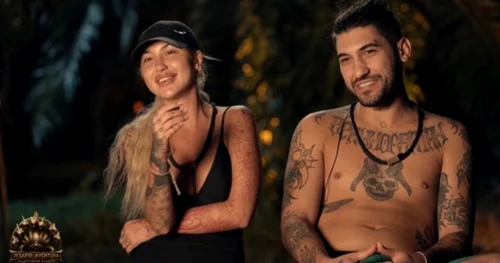 Delia și Ian, apropieri la Desafio: Aventura foto: captură Pro TV 