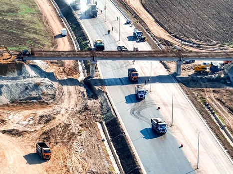 Mai mulți km vor fi deschişi circulaţiei până la finalul acestui an Foto: CNAIR