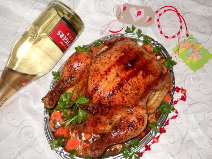 
    Pui umplut cu stafide  