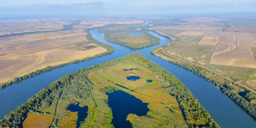 INSULELE TATARU și DALER, OBLASTUL ODESSA, UCRAINA - Vedere aeriană FOTO Shutterstock 