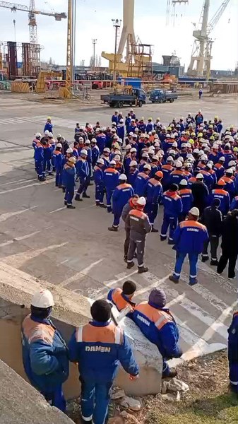 Protest spontan la Șantierul Naval Damen Mangalia. Angajații sunt nemulțumiți că nu și-au primit salariile de trei luni