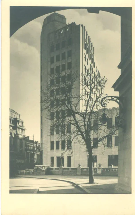 Palatul Telefoanelor Foto Arhivele Nationale ale Romaniei 642x1024 jpg webp
