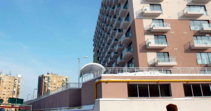 Dezvoltatorii reduc în continuare preţurile în speranţa că vor atrage clienţi
