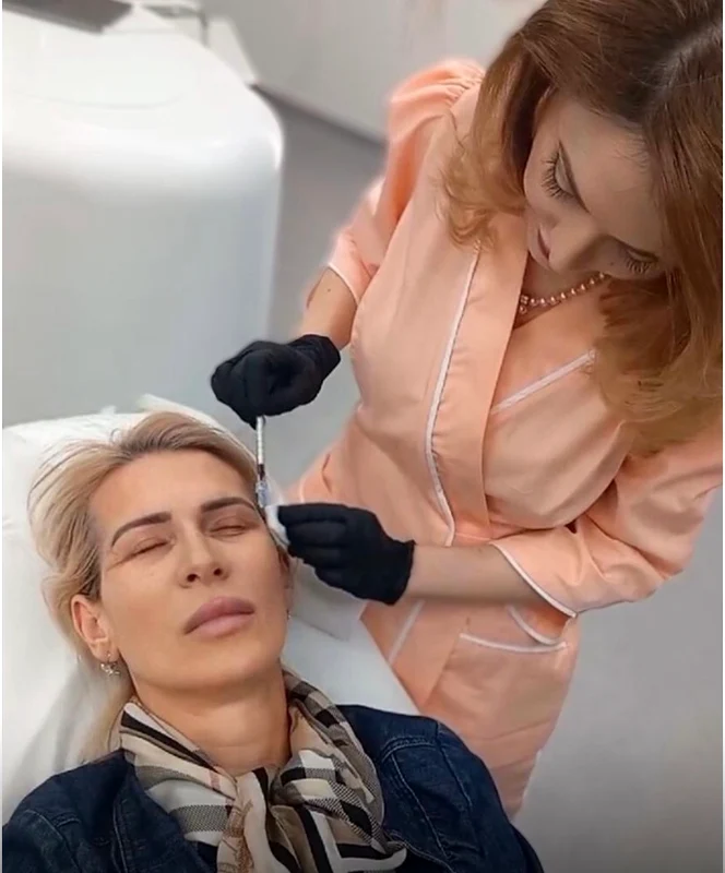 Monica Iagăr și-a făcut noi tratamente estetice la medicul Dana Bratu foto: arhiva personală 