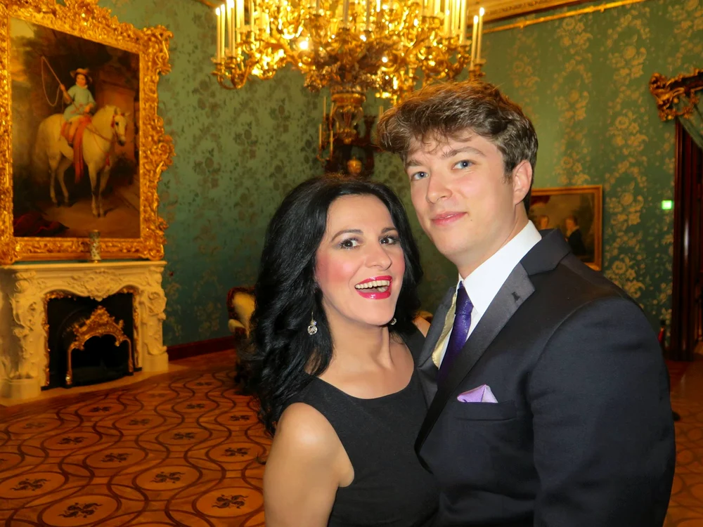 
    Angela Gheorghiu, fericită cu iubitul la Vienafoto: Facebook  
