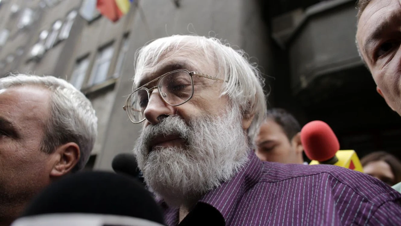 Ce au găsit anchetatorii francezi în casa lui Gregorian Bivolaru / foto: INQUAM