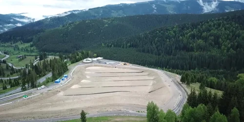 5afd4792df52022f7513dd81 jpg