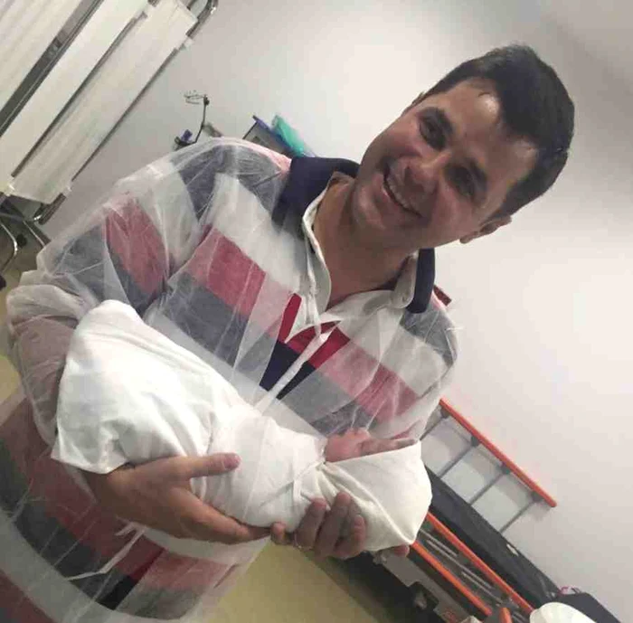 Prezentatorul de la Prima TV este un tătic fericit