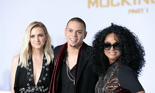 ashlee simpson evan si diana ross jpeg
