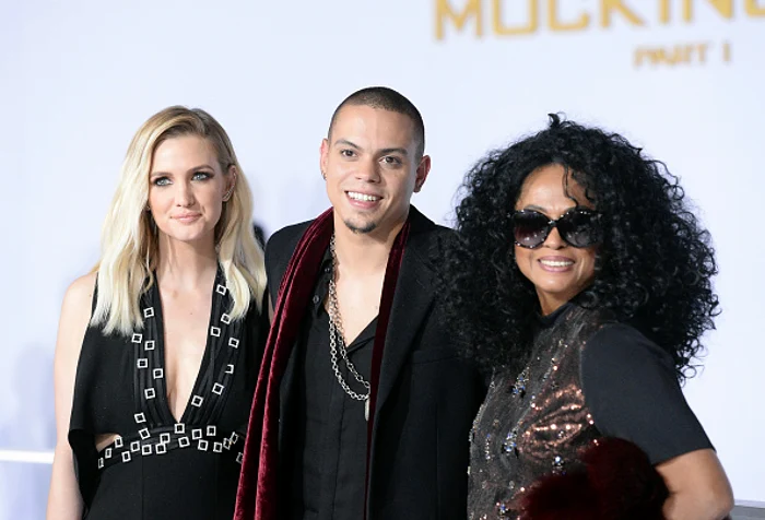 ashlee simpson evan si diana ross jpeg