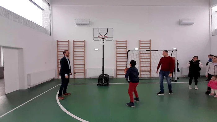 Noul centru social și cultural din Kuncz a fost inaugurat FOTO Ștefan Both