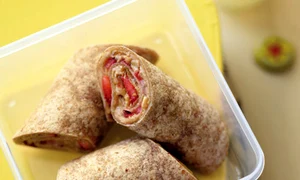 wrap cu unt de arahide jpeg