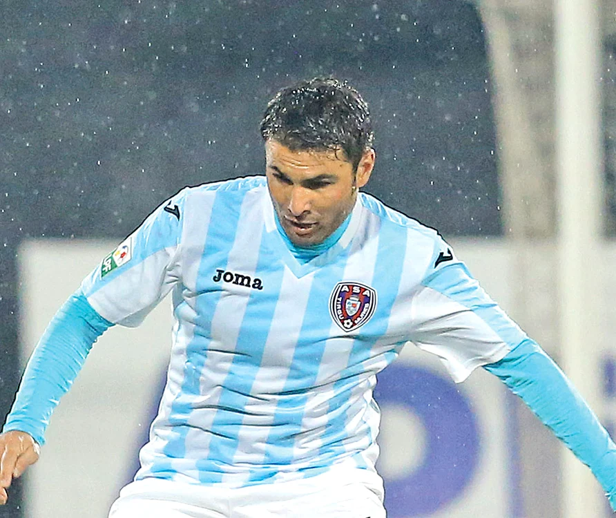 
    Partida dintre ASA şi Pandurii, încheiată 0-2, se anunţa liniştită şi cu miză doar  pentru oaspeţiFOTO: Sportpictuers.eu  