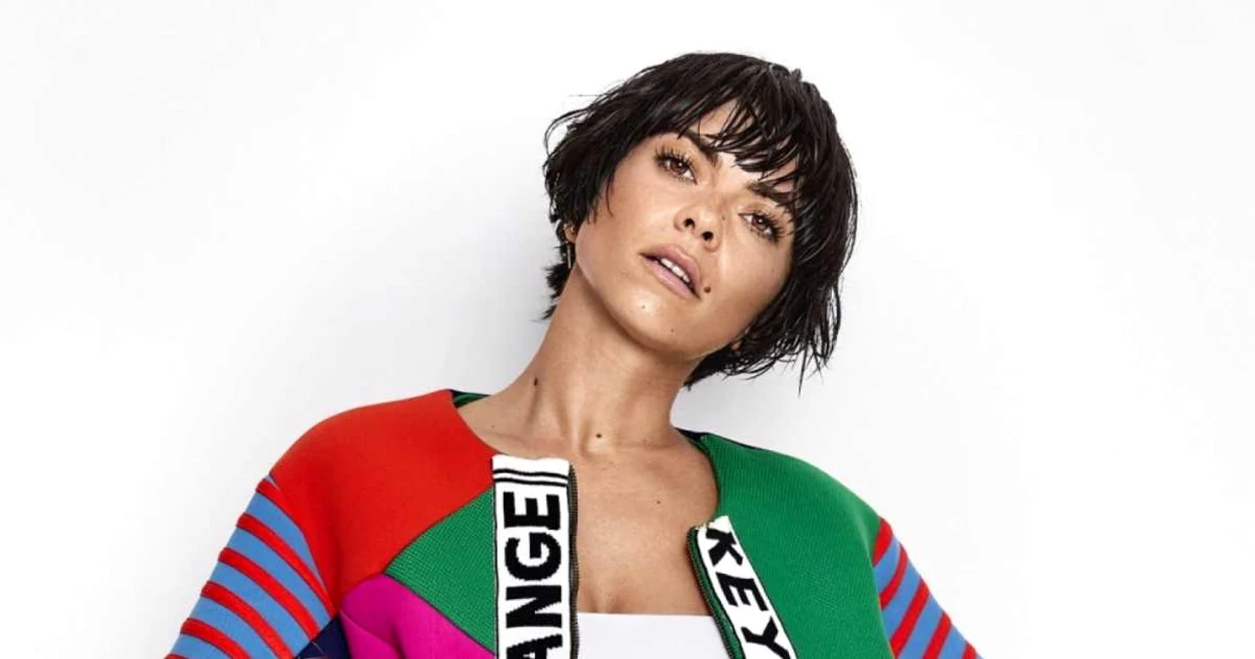 Inna va face parte din show-ul „Masked Singer România“ de la Pro TV, în calitate de „detectiv“ FOTO Pro TV
