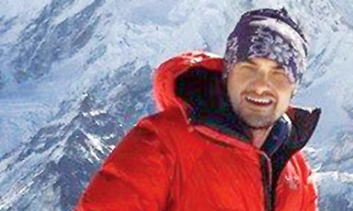 Alpinistul Alex Găvan este unul din cei 19 români aflaţi în Nepal  Toţi sunt în siguranţă jpeg