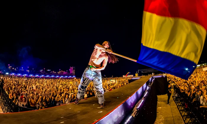 Steve Aoki Neversea (3) jpg