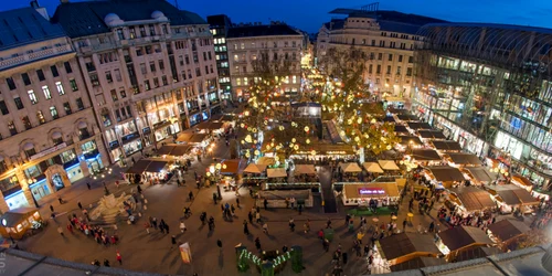  Târgul de Căciun de la Budapesta FOTO welovebudapest.com