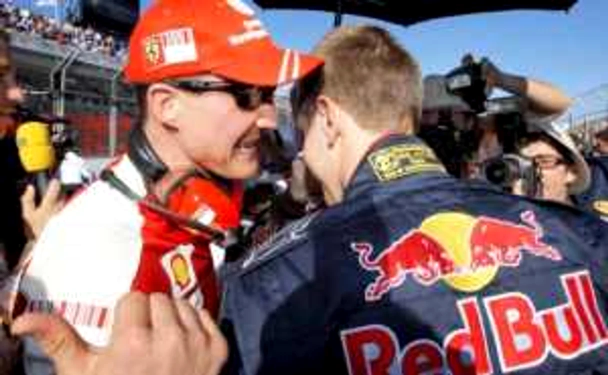 FORMULA 1: Schumacher îl vede pe Vettel campion mondial