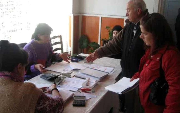 Târgovişte: Aproximativ 3500 de dosare depuse pentru ajutorul de încălzire