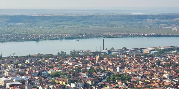 Dunărea, supravegheată din elicopter de ministrul mediului   Foto Facebook Mircea Fechet jpg
