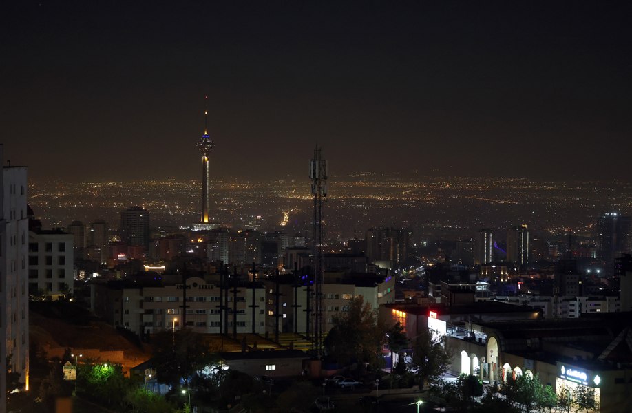 Îngrijorări în Iran, după ce Israelul a distrus instalații de producție a rachetelor și a dezactivat sisteme cheie de apărare antiaeriană
