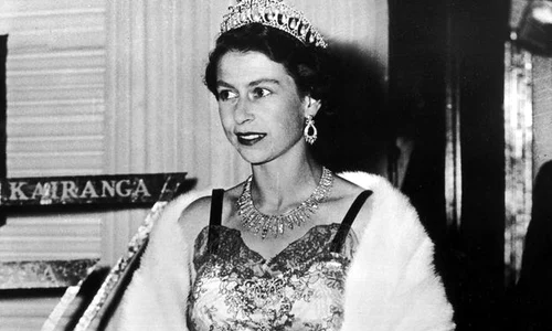 3 regina elisabeta a marii britanii tanara 10 jpg jpeg