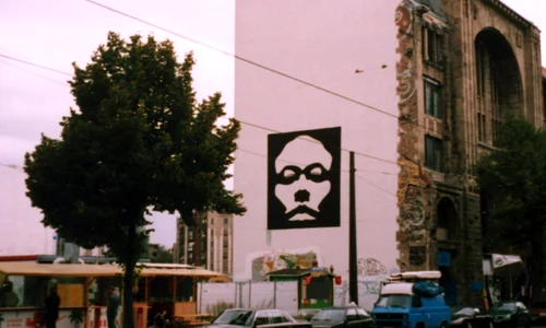 Sărac, da' sexy jpeg